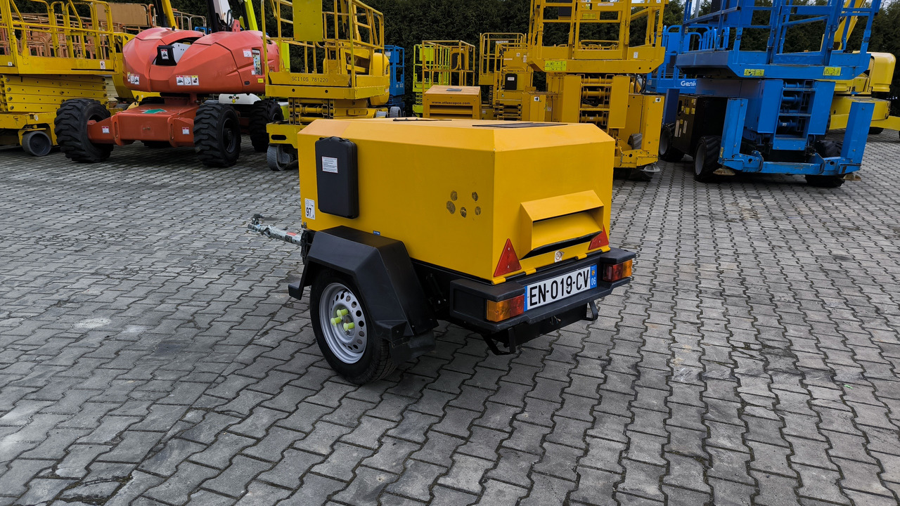 DOOSAN 7/20 - Воздушный компрессор: фото 1 DOOSAN 7/20 - Воздушный компрессор: фото 1