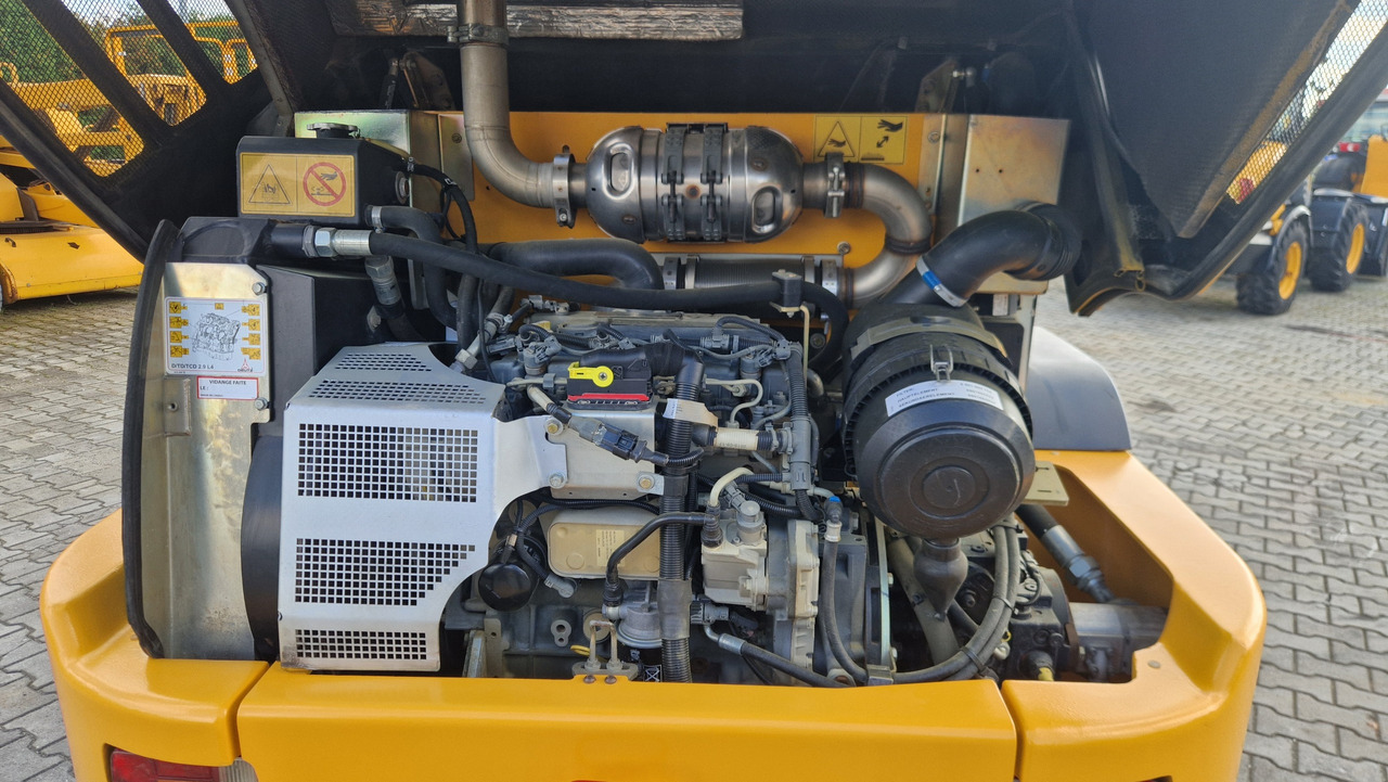 TEREX TL 70 S в лизинг TEREX TL 70 S: фото 9 TEREX TL 70 S в лизинг TEREX TL 70 S: фото 9