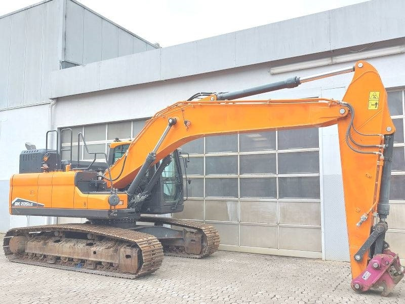 Doosan DX 235 LC-7 - Гусеничный экскаватор: фото 4 Doosan DX 235 LC-7 - Гусеничный экскаватор: фото 4