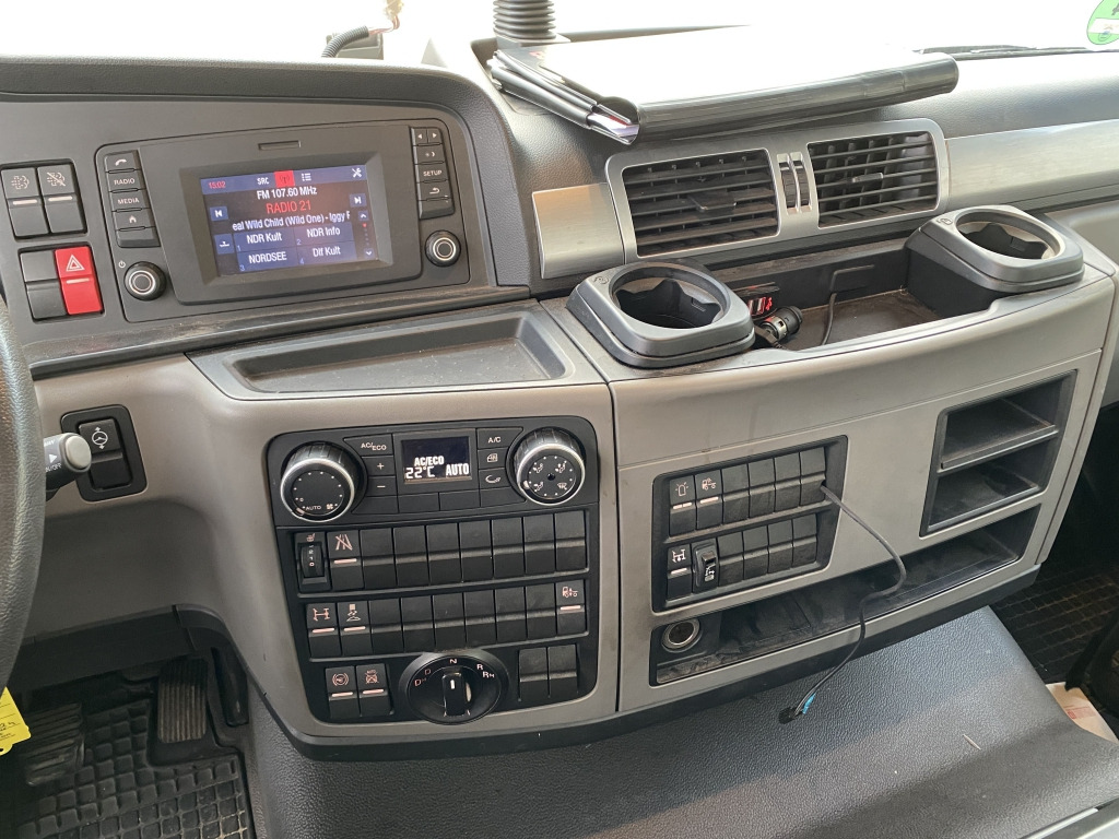 Грузовик бортовой/ Платформа, Автоманипулятор MAN TGM 18.320 4x2 BL / HIAB Heckkran: фото 12 Грузовик бортовой/ Платформа, Автоманипулятор MAN TGM 18.320 4x2 BL / HIAB Heckkran: фото 12