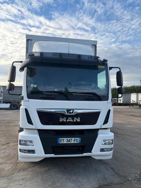 MAN TGM 26.320 - Тентованный грузовик: фото 2 MAN TGM 26.320 - Тентованный грузовик: фото 2