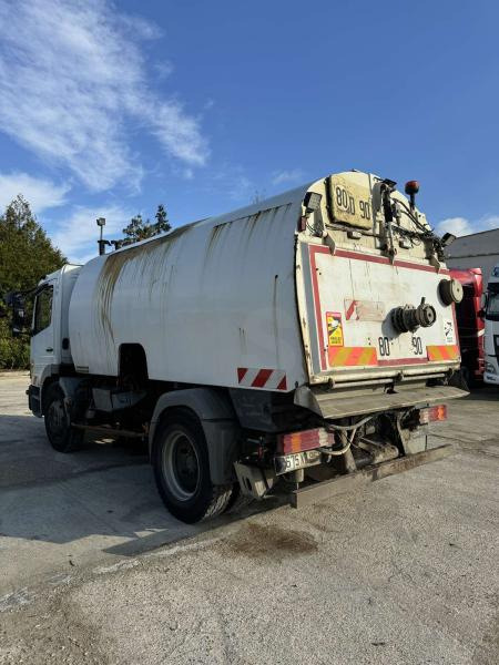 Mercedes Atego - Подметально-уборочная машина: фото 5 Mercedes Atego - Подметально-уборочная машина: фото 5