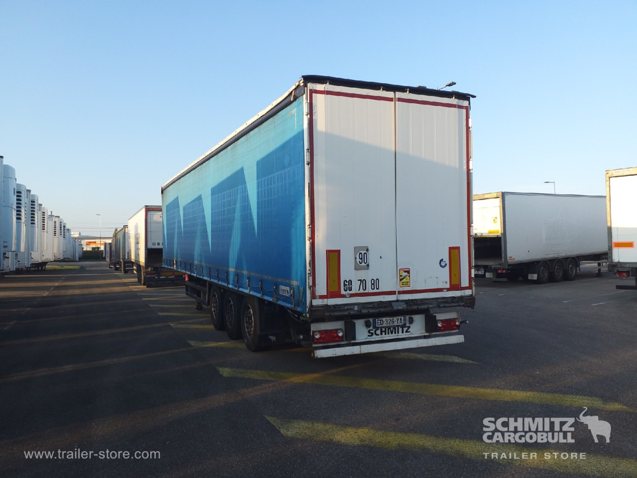 SCHMITZ Curtainsider Standard - Тентованный полуприцеп: фото 2 SCHMITZ Curtainsider Standard - Тентованный полуприцеп: фото 2