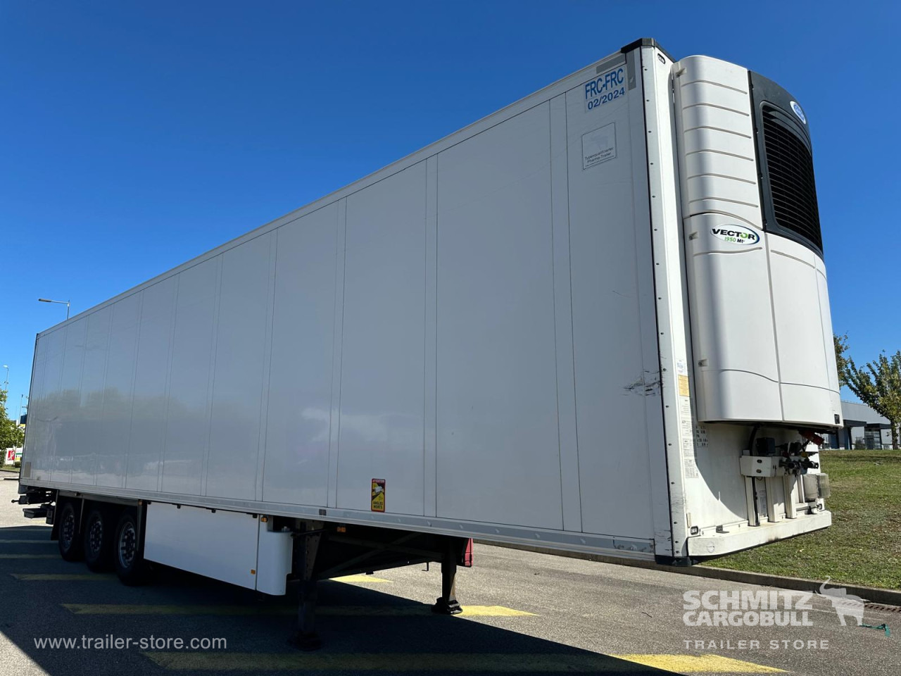 SCHMITZ Reefer Multitemp Double deck Taillift - Изотермический полуприцеп: фото 1 SCHMITZ Reefer Multitemp Double deck Taillift - Изотермический полуприцеп: фото 1