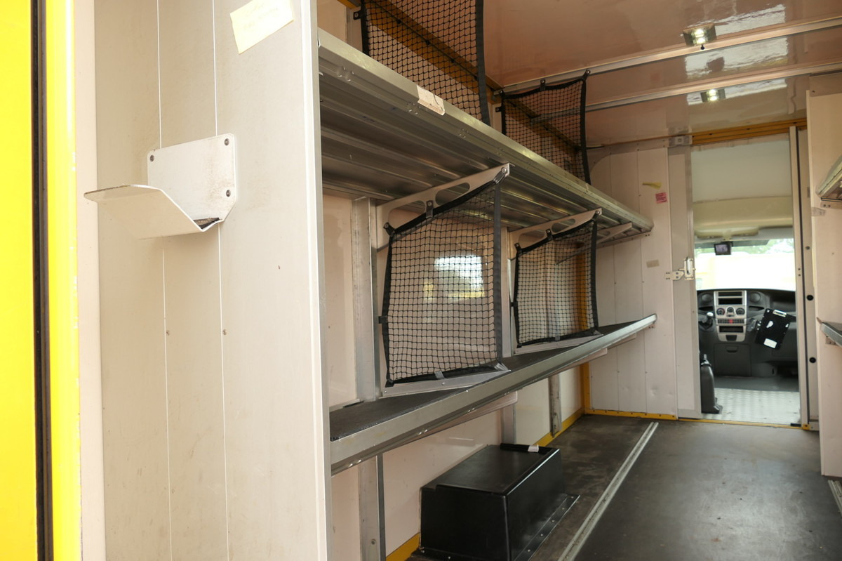 Фургон с закрытым кузовом IVECO Daily 35 S11 C30C AUTOMATIK KAMERA MAXI Regale D: фото 8