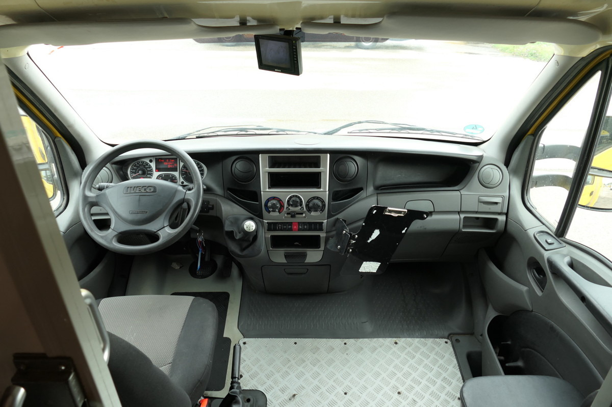 Фургон с закрытым кузовом IVECO Daily 35 S11 C30C AUTOMATIK KAMERA MAXI Regale D: фото 7