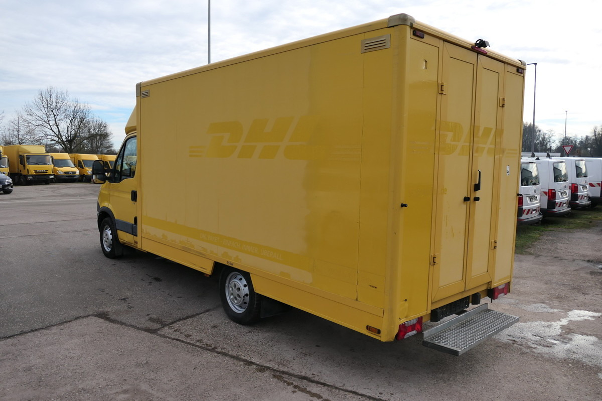 IVECO Daily 35 S11 C30C AUTOMATIK KAMERA Regale LUFT D - Фургон с закрытым кузовом: фото 5 IVECO Daily 35 S11 C30C AUTOMATIK KAMERA Regale LUFT D - Фургон с закрытым кузовом: фото 5