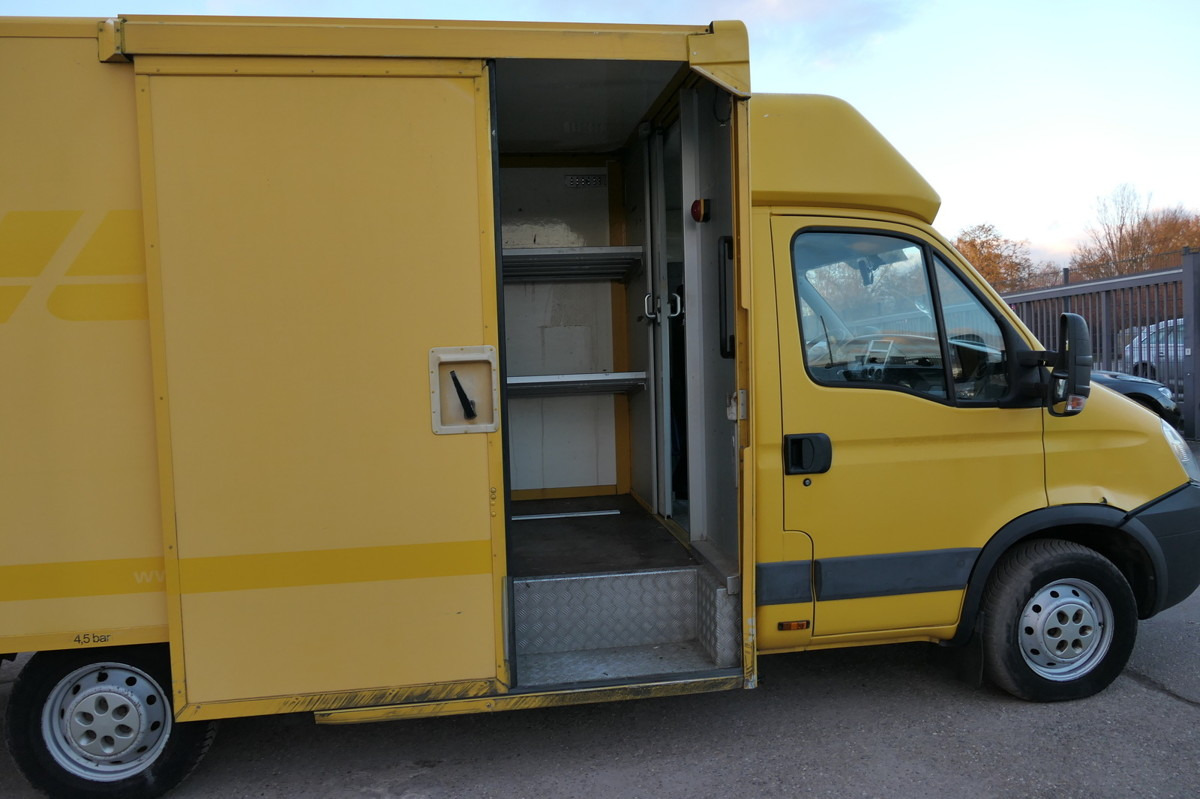 IVECO Daily 35 S11 C30C AUTOMATIK KAMERA Regale LUFT - Фургон с закрытым кузовом: фото 5 IVECO Daily 35 S11 C30C AUTOMATIK KAMERA Regale LUFT - Фургон с закрытым кузовом: фото 5