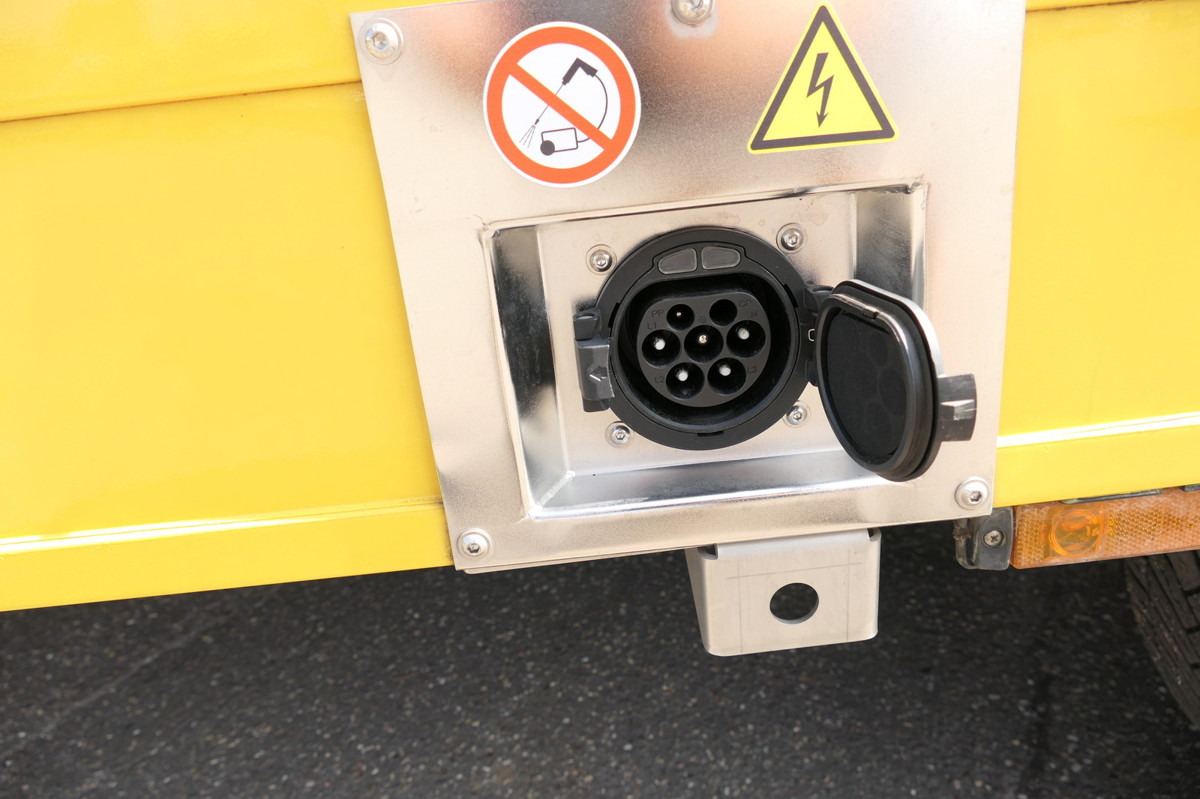 IVECO Daily 35 S11 C30C ELEKTRO COC Umbau 12/2021 Firm - Фургон с закрытым кузовом, Электрический фургон: фото 5 IVECO Daily 35 S11 C30C ELEKTRO COC Umbau 12/2021 Firm - Фургон с закрытым кузовом, Электрический фургон: фото 5