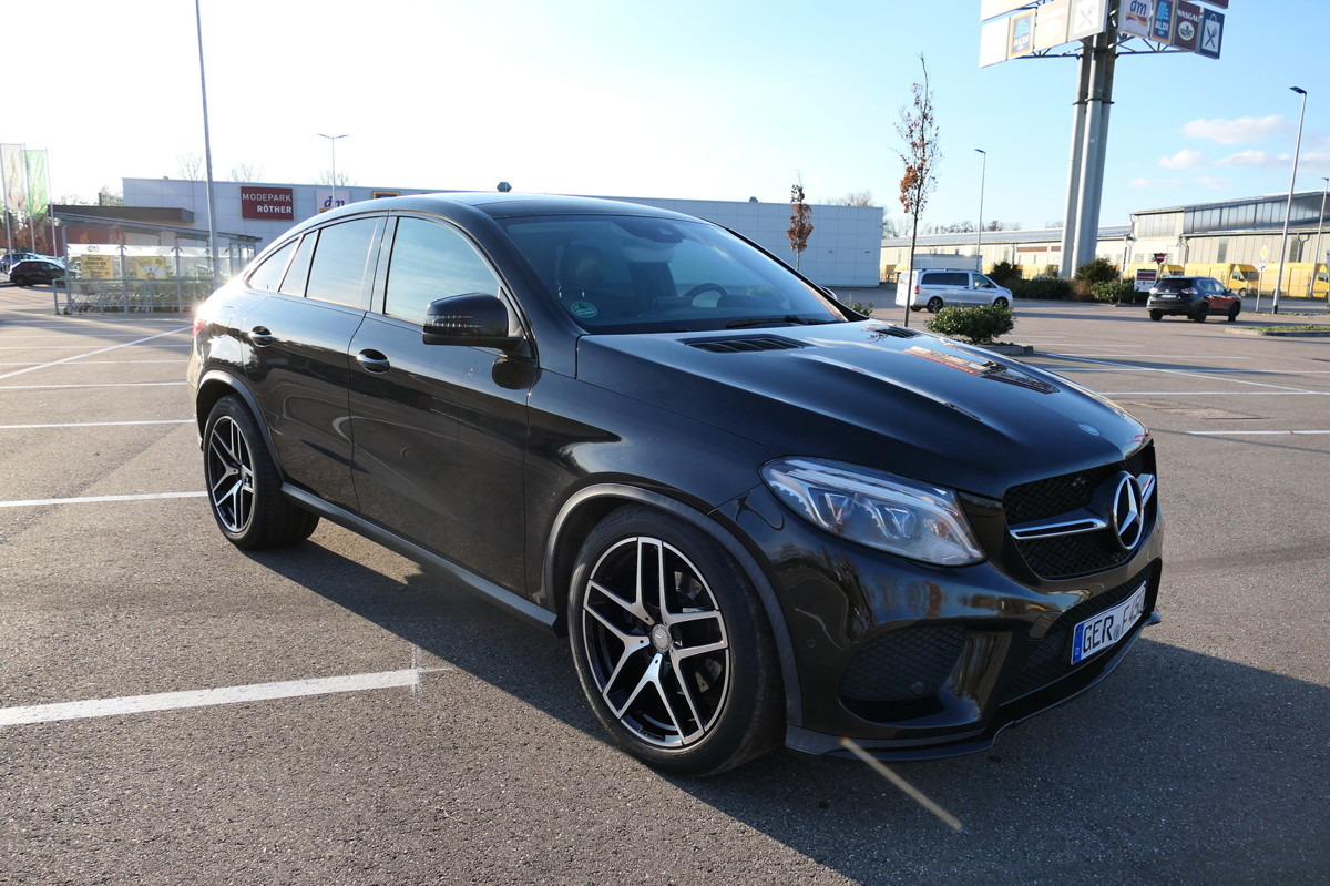 MERCEDES-BENZ GLE 350 d 4Matic KLIMA AMG-Line AHK - Внедорожник: фото 2 MERCEDES-BENZ GLE 350 d 4Matic KLIMA AMG-Line AHK - Внедорожник: фото 2
