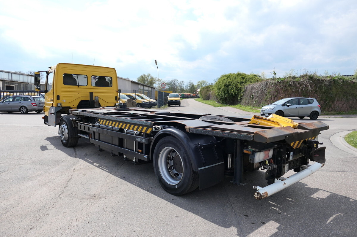 MERCEDES-BENZ KAMAG WBH 25 Wiesel Terberg Umsetzfahrz. Sattelk - Грузовик-контейнеровоз/ Сменный кузов: фото 4 MERCEDES-BENZ KAMAG WBH 25 Wiesel Terberg Umsetzfahrz. Sattelk - Грузовик-контейнеровоз/ Сменный кузов: фото 4