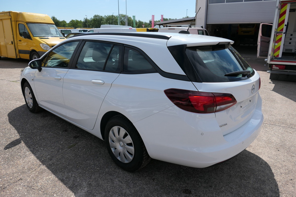 OPEL Astra Sports Tourer 1.5 CDTI KLIMA - Универсал: фото 4 OPEL Astra Sports Tourer 1.5 CDTI KLIMA - Универсал: фото 4