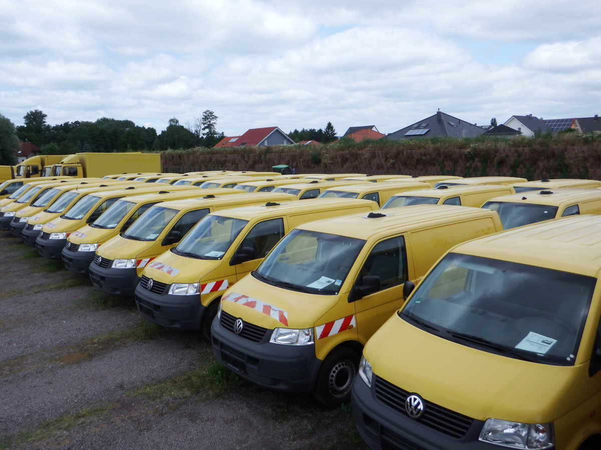 VW T5 Transporter 1.9 TDI 2-Sitzer PARKTRONIK 2xSCH - Легковой фургон: фото 1 VW T5 Transporter 1.9 TDI 2-Sitzer PARKTRONIK 2xSCH - Легковой фургон: фото 1