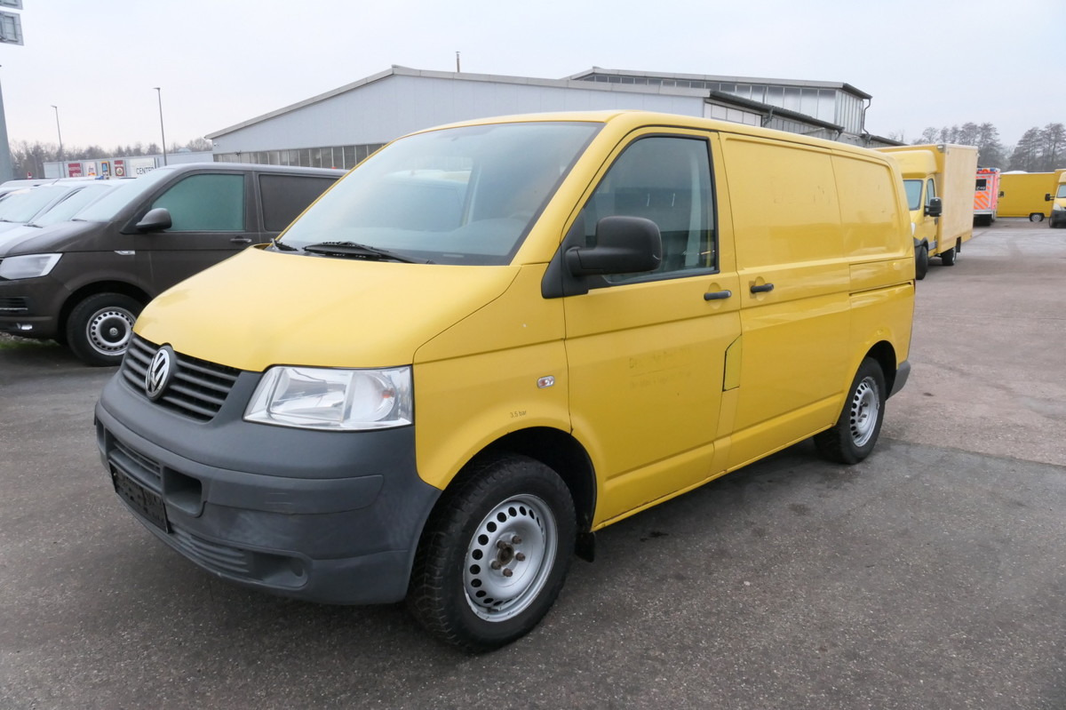 VW T5 Transporter 1.9 TDI PARKTRONIK 2xSCHIEBETÜR - Легковой фургон: фото 2 VW T5 Transporter 1.9 TDI PARKTRONIK 2xSCHIEBETÜR - Легковой фургон: фото 2
