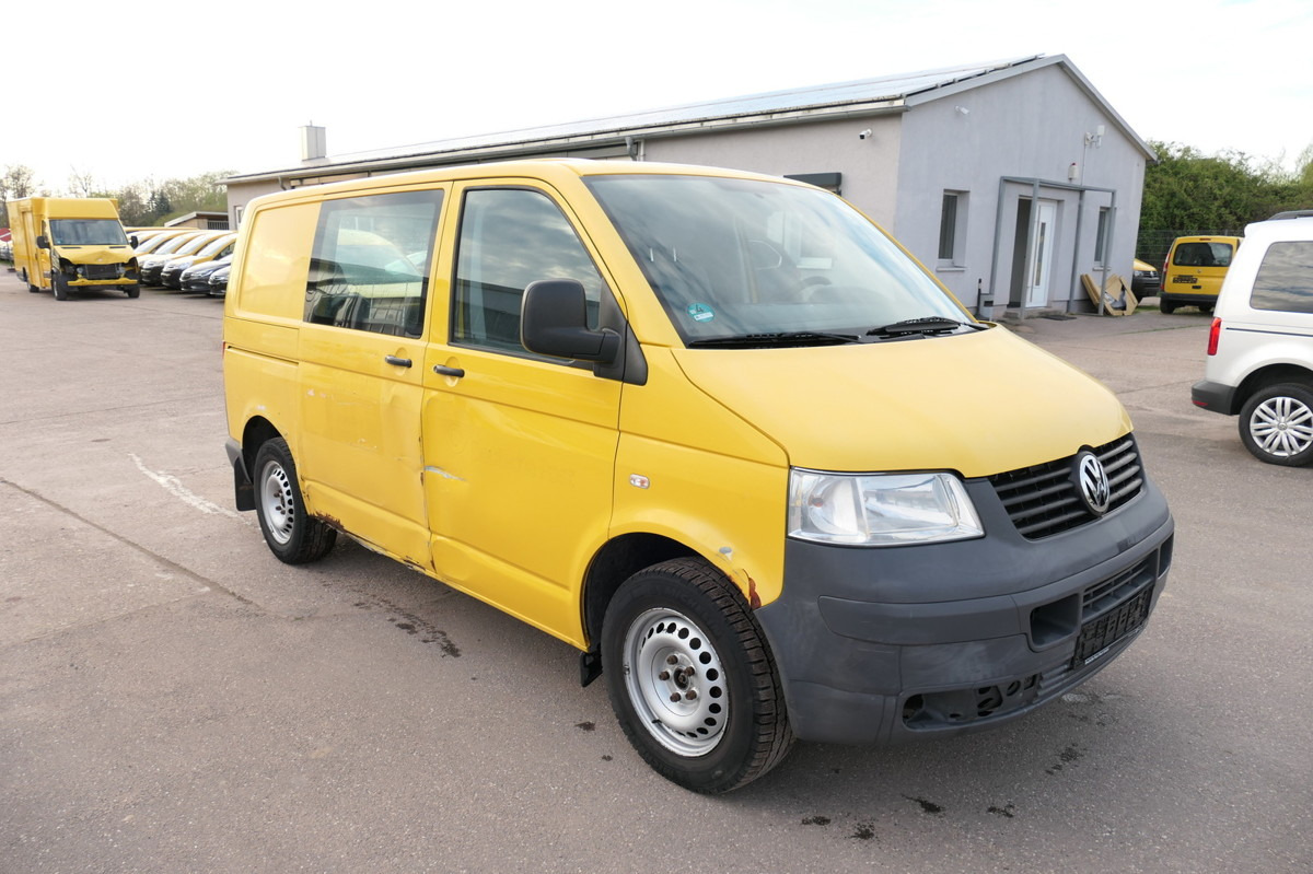 VW T5 Transporter 1.9 TDI PARKTRONIK 2xSCHIEBETÜR - Легковой фургон: фото 2 VW T5 Transporter 1.9 TDI PARKTRONIK 2xSCHIEBETÜR - Легковой фургон: фото 2