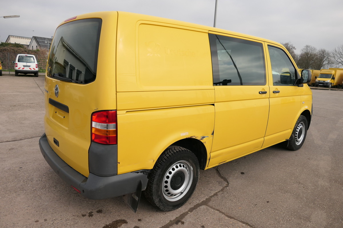 VW T5 Transporter 1.9 TDI PARKTRONIK 2xSCHIEBETÜR - Легковой фургон: фото 4 VW T5 Transporter 1.9 TDI PARKTRONIK 2xSCHIEBETÜR - Легковой фургон: фото 4