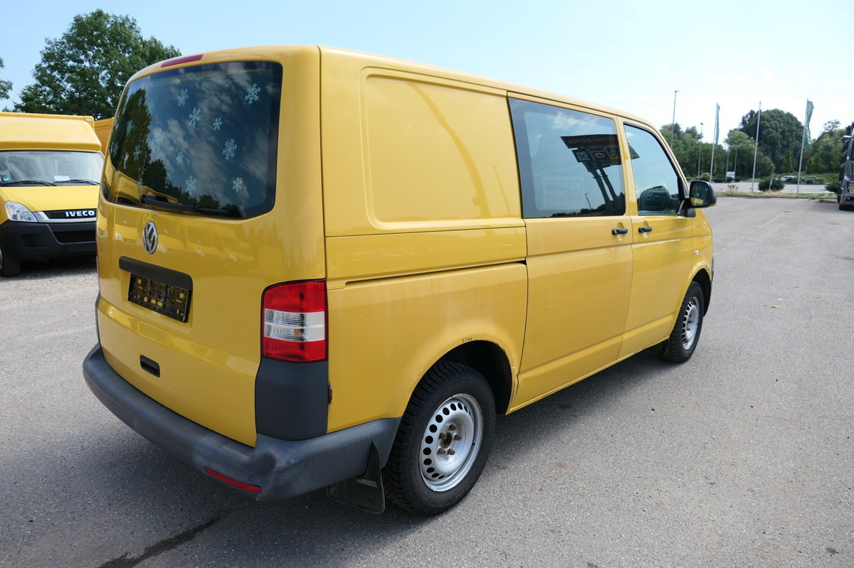 VW T5 Transporter 2.0 TDI 2xSCHIEBETÜR PARKTRONIK E - Легковой фургон: фото 4 VW T5 Transporter 2.0 TDI 2xSCHIEBETÜR PARKTRONIK E - Легковой фургон: фото 4