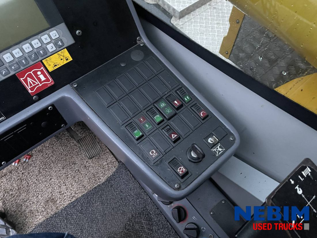 Volvo FM 400 8X4 - Faun Tadano HK40-Only TO BE Viewed BY Appointment - Автоманипулятор: фото 4 Volvo FM 400 8X4 - Faun Tadano HK40-Only TO BE Viewed BY Appointment - Автоманипулятор: фото 4