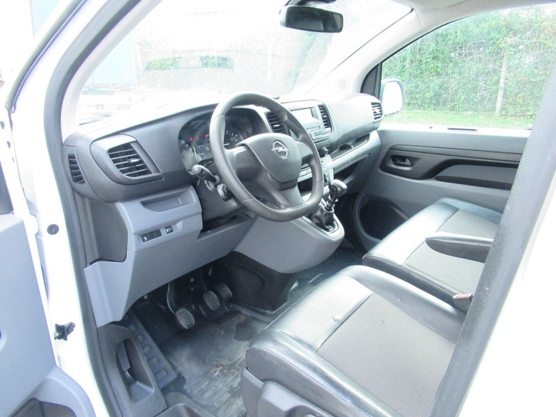 Opel Vivaro в лизинг Opel Vivaro: фото 20 Opel Vivaro в лизинг Opel Vivaro: фото 20