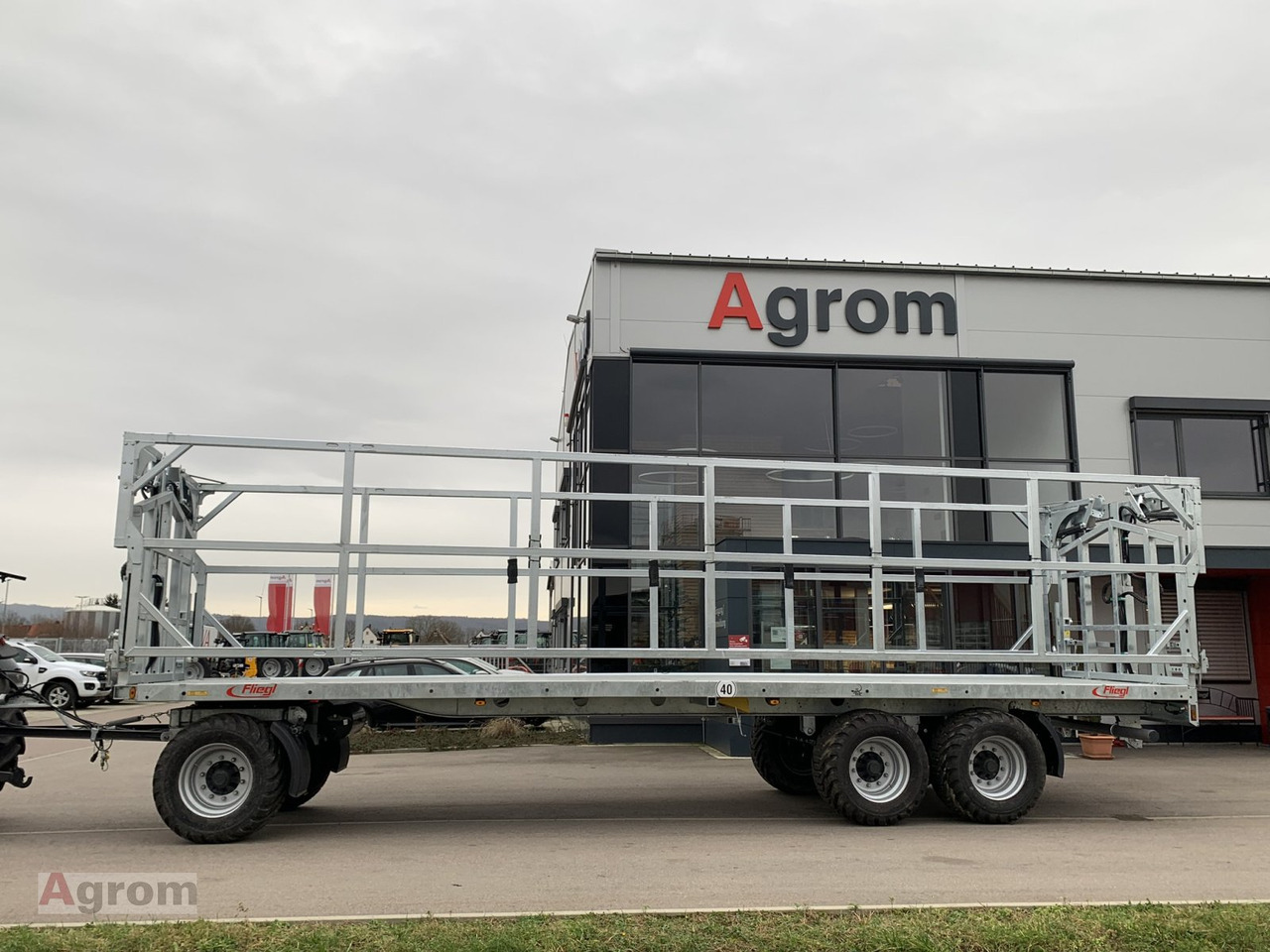 Fliegl DPW 210 BL - Сельскохозяйственный прицеп-платформа: фото 2 Fliegl DPW 210 BL - Сельскохозяйственный прицеп-платформа: фото 2