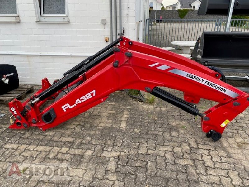 Massey Ferguson 4327 - Фронтальный погрузчик для трактора: фото 1 Massey Ferguson 4327 - Фронтальный погрузчик для трактора: фото 1