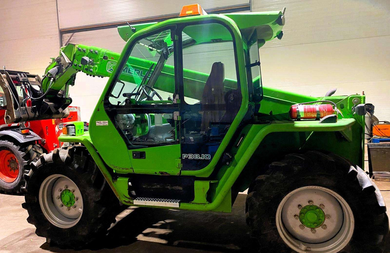 Merlo P38.10 Turbo Farmer - Роторный снегоочиститель: фото 4 Merlo P38.10 Turbo Farmer - Роторный снегоочиститель: фото 4