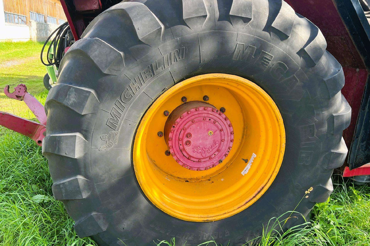 Vredo Greentec VT3326 - Трактор: фото 4 Vredo Greentec VT3326 - Трактор: фото 4