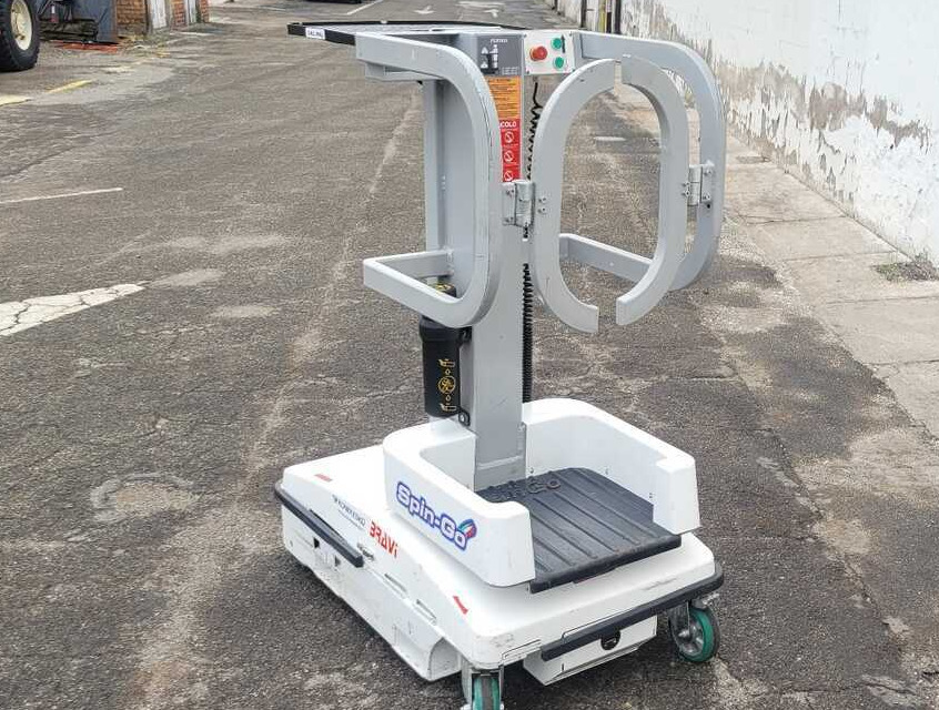 Bravi LUI MINI P.A./SPING-GO - Ножничный подъемник: фото 2 Bravi LUI MINI P.A./SPING-GO - Ножничный подъемник: фото 2