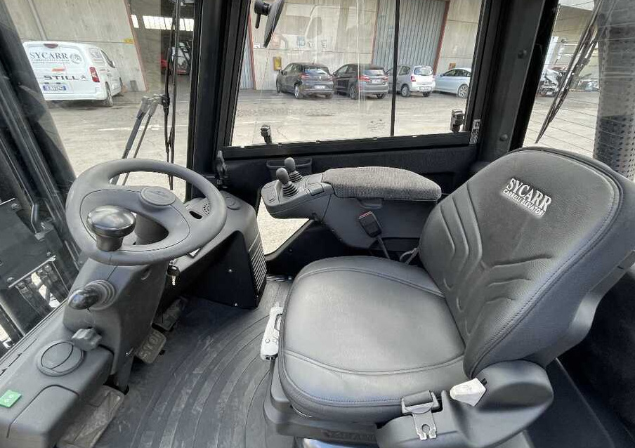 Linde H 35 D - Дизельный погрузчик: фото 4 Linde H 35 D - Дизельный погрузчик: фото 4