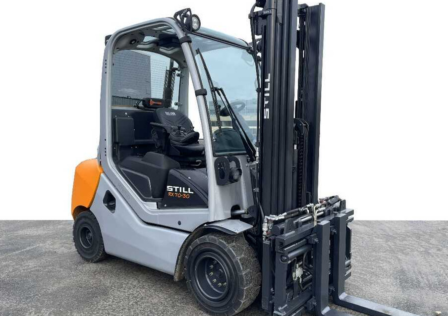 Still RX 70-30 - Дизельный погрузчик: фото 1 Still RX 70-30 - Дизельный погрузчик: фото 1