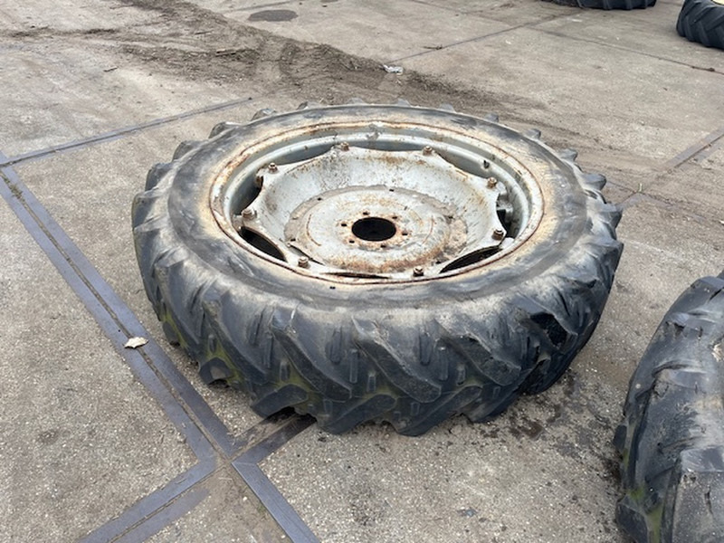 Kleber 13.6 R38 - Колесный диск: фото 3 Kleber 13.6 R38 - Колесный диск: фото 3