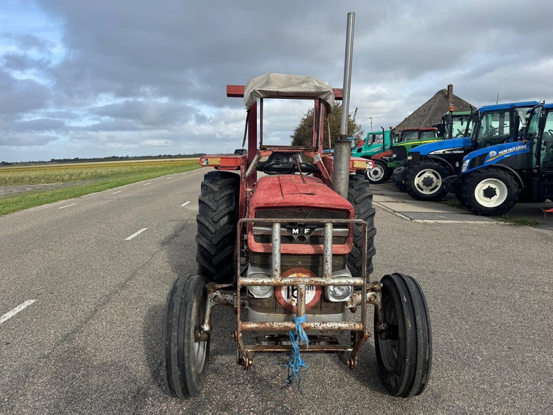 Massey Ferguson 135 - Трактор: фото 2 Massey Ferguson 135 - Трактор: фото 2