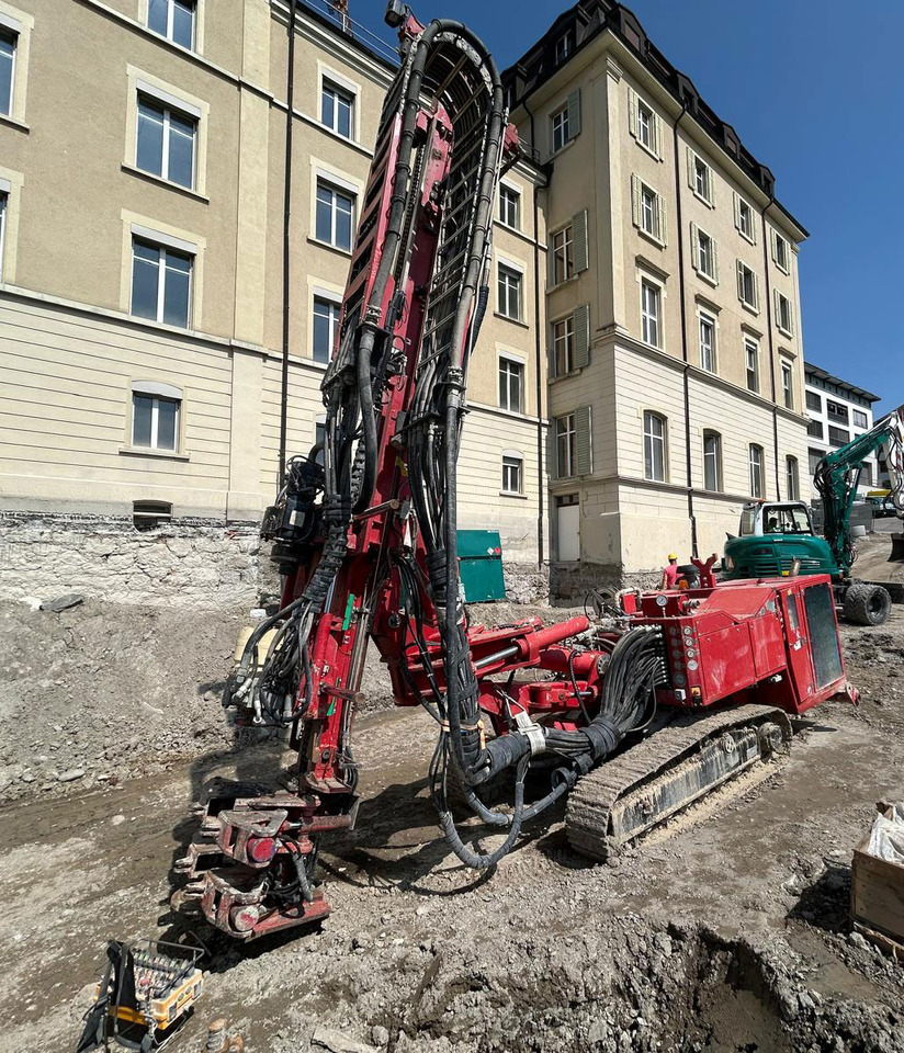 Hutte HBR 504-2 - Сваебойная установка: фото 1 Hutte HBR 504-2 - Сваебойная установка: фото 1