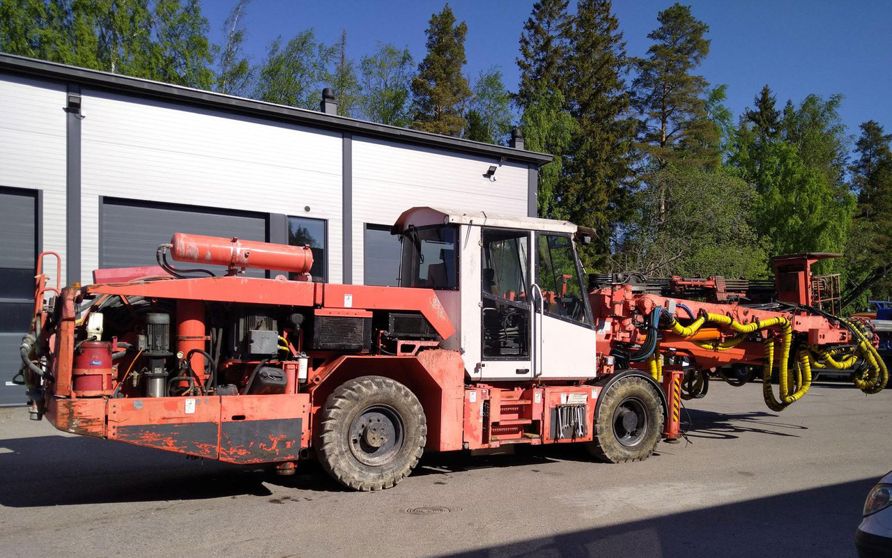 Sandvik DT920 - Буровая машина: фото 4 Sandvik DT920 - Буровая машина: фото 4