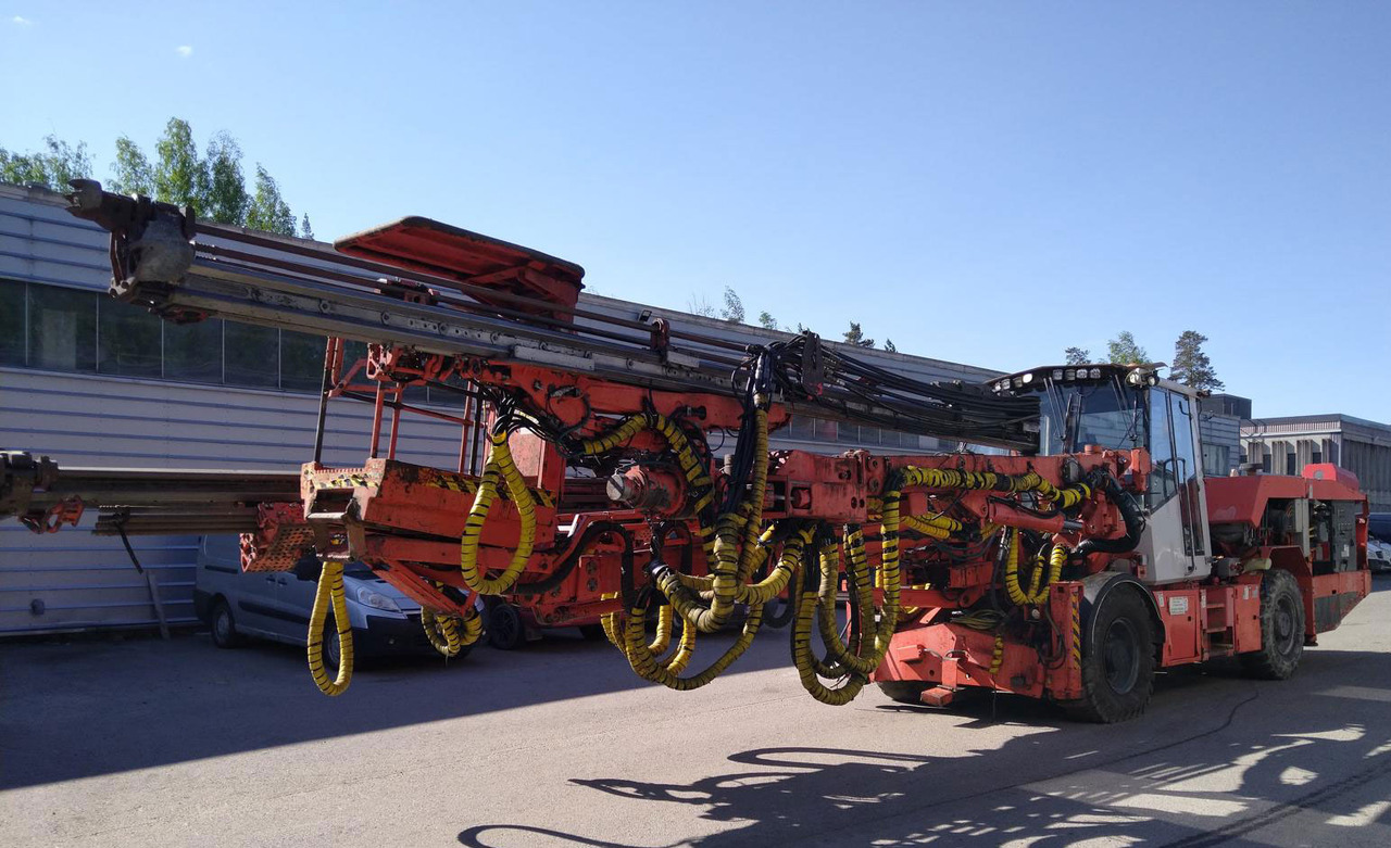 Sandvik DT920 - Буровая машина: фото 3 Sandvik DT920 - Буровая машина: фото 3