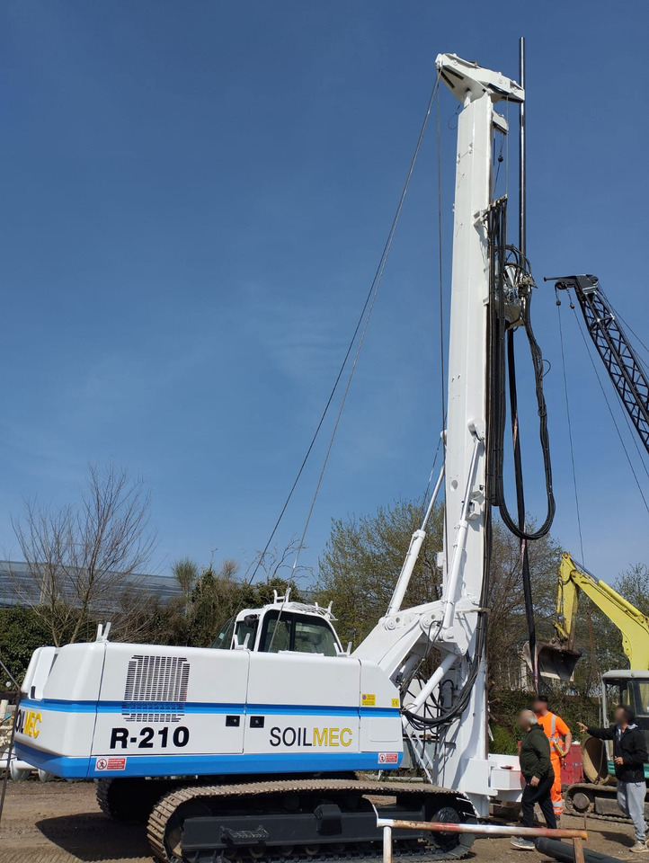 Soilmec R-210 - Сваебойная установка: фото 3 Soilmec R-210 - Сваебойная установка: фото 3