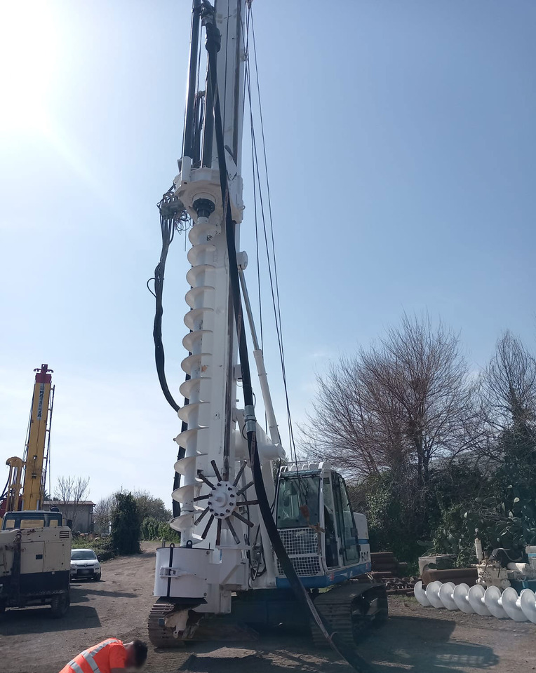 Soilmec R-210 - Сваебойная установка: фото 4 Soilmec R-210 - Сваебойная установка: фото 4