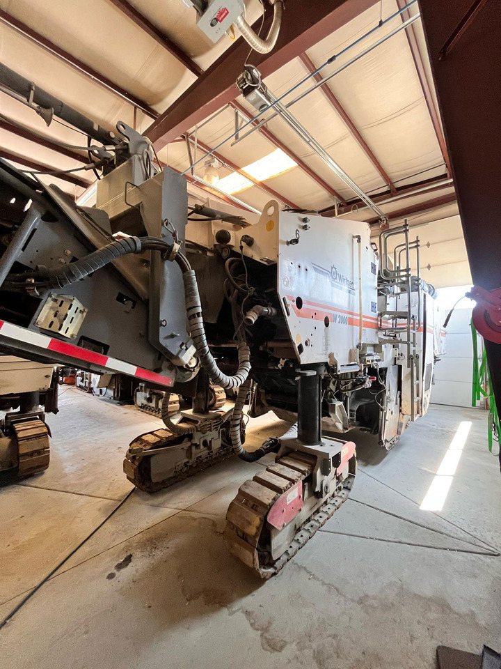 Wirtgen W 2000 - Дорожная фреза: фото 3 Wirtgen W 2000 - Дорожная фреза: фото 3