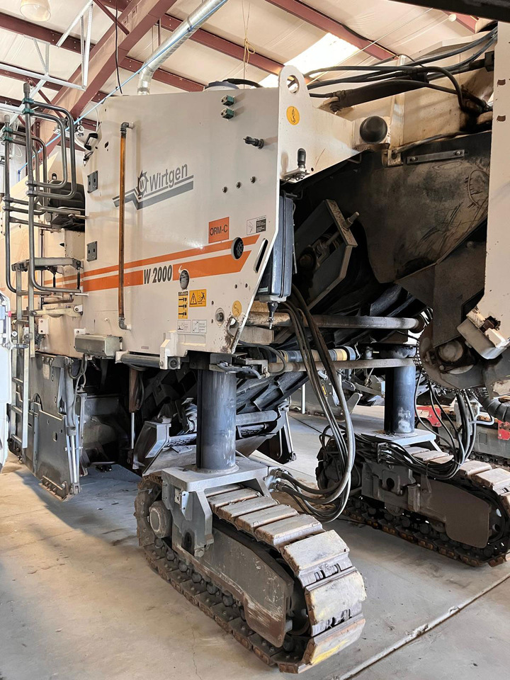 Wirtgen W 2000 - Дорожная фреза: фото 3 Wirtgen W 2000 - Дорожная фреза: фото 3