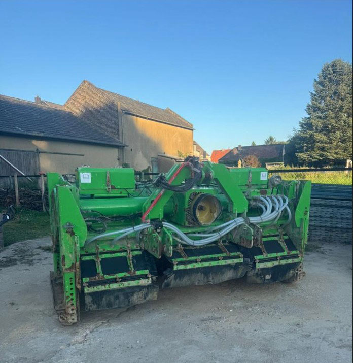 Wirtgen WS 250 - Стабилизатор грунта: фото 1 Wirtgen WS 250 - Стабилизатор грунта: фото 1