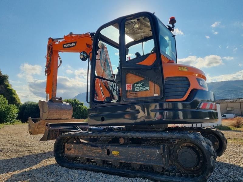 Doosan DX85 - Мини-экскаватор: фото 2 Doosan DX85 - Мини-экскаватор: фото 2