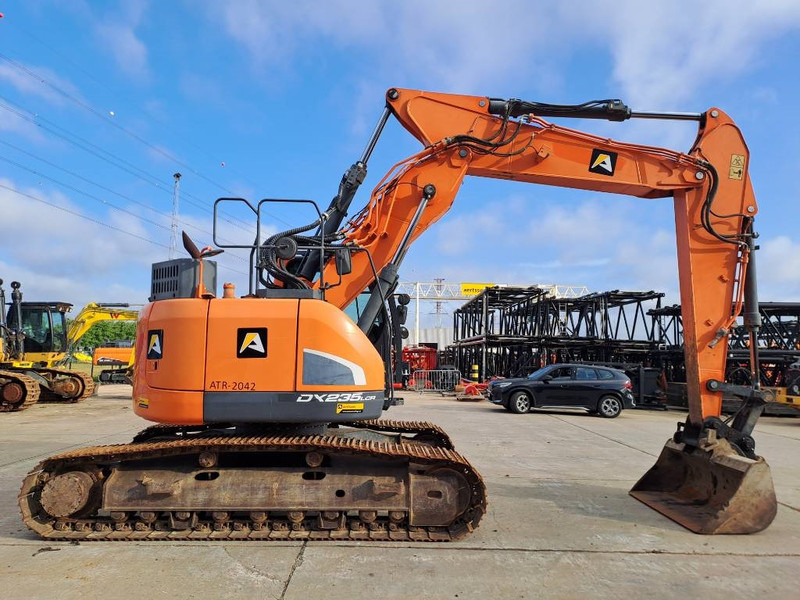 Doosan DX 235 LCR-5 - Гусеничный экскаватор: фото 5 Doosan DX 235 LCR-5 - Гусеничный экскаватор: фото 5