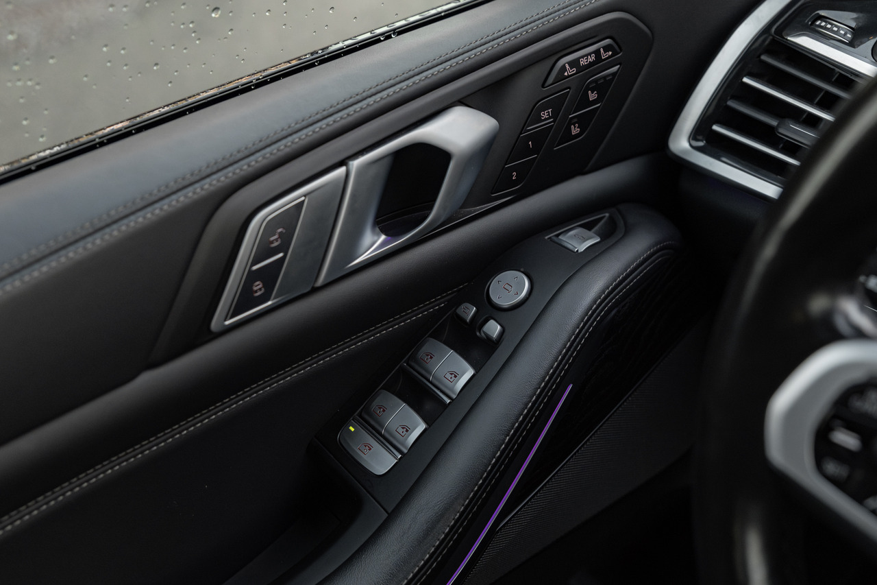 Легковой автомобиль BMW X7 M50D X Drive M package, 6 seats: фото 31