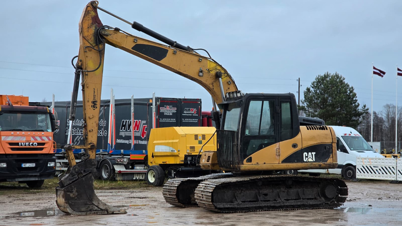 CATERPILLAR 312D - Гусеничный экскаватор: фото 2 CATERPILLAR 312D - Гусеничный экскаватор: фото 2