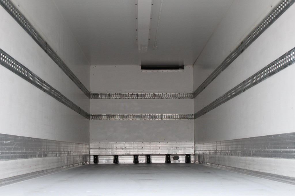 Daf LF 280 E6 Frigoblock LBW Rolltor Strom Klima - Рефрижератор: фото 2 Daf LF 280 E6 Frigoblock LBW Rolltor Strom Klima - Рефрижератор: фото 2