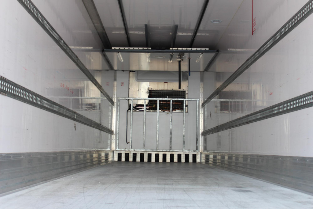 Lamberet TK SLXi Spectrum 2,65h Bi-Multi-Temp. TW LBW - Полуприцеп-рефрижератор: фото 2 Lamberet TK SLXi Spectrum 2,65h Bi-Multi-Temp. TW LBW - Полуприцеп-рефрижератор: фото 2