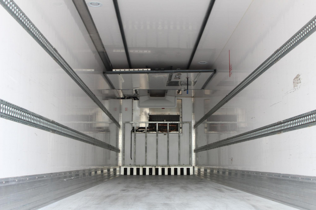 Lamberet TK SLXi Spectrum 2,65h Bi-Multi-Temp. TW LBW - Полуприцеп-рефрижератор: фото 3 Lamberet TK SLXi Spectrum 2,65h Bi-Multi-Temp. TW LBW - Полуприцеп-рефрижератор: фото 3