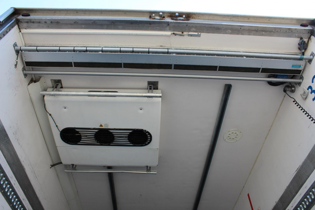 Volvo FM 420 TK T-1200R Bi-Temp Strom Türen LBW Klima - Рефрижератор: фото 2 Volvo FM 420 TK T-1200R Bi-Temp Strom Türen LBW Klima - Рефрижератор: фото 2