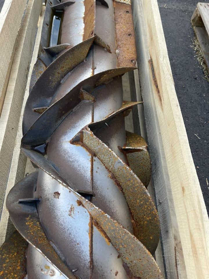 CLAAS Lexion 480 Wendetrommel gebraucht 00 0756 100 0 - Зерноуборочный комбайн: фото 1 CLAAS Lexion 480 Wendetrommel gebraucht 00 0756 100 0 - Зерноуборочный комбайн: фото 1