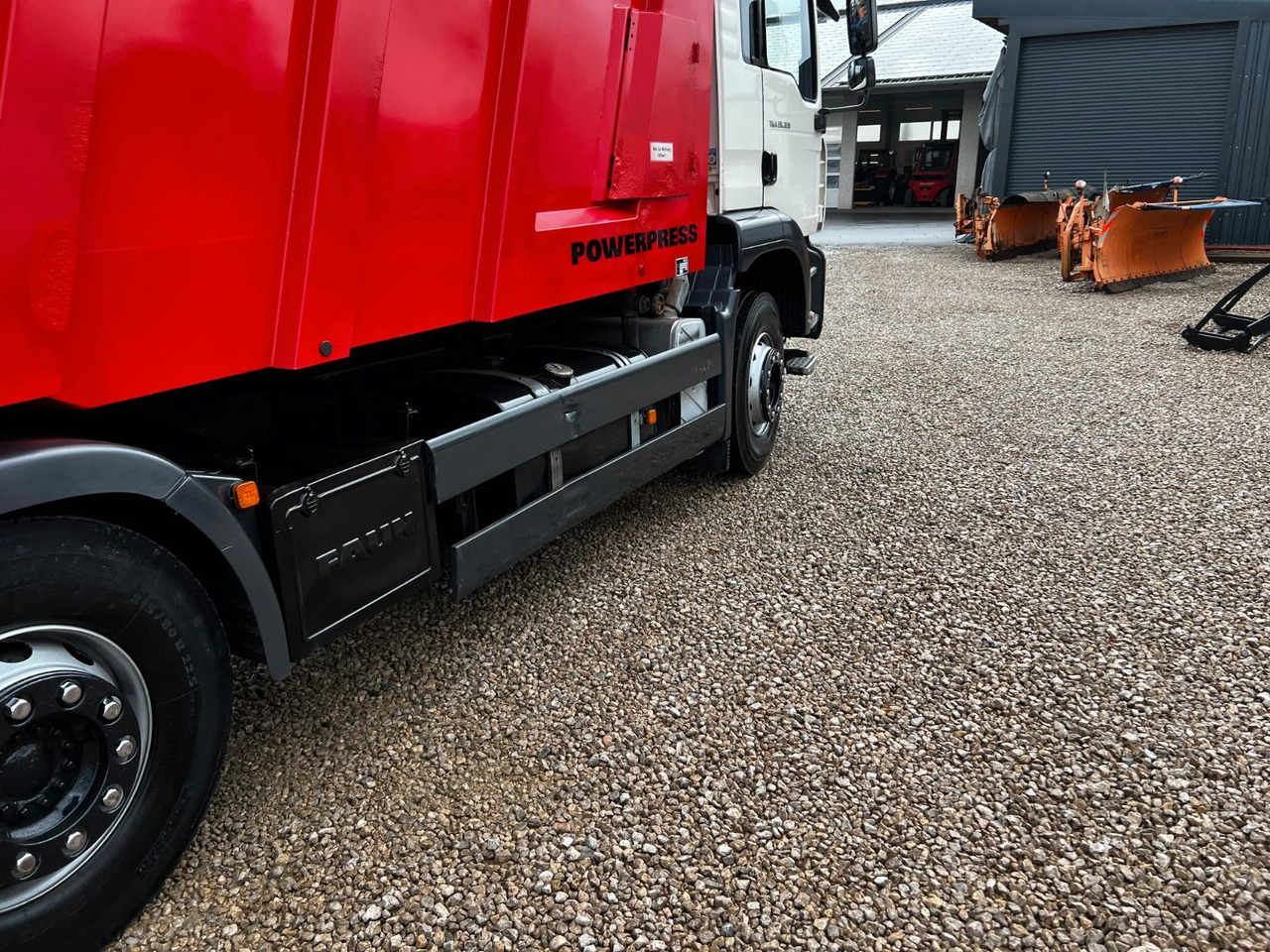 MAN TGA 26.320 6x2 Faun Powerpress MAN TGA 26.320 6x2 Faun Powerpress - Мусоровоз: фото 4 MAN TGA 26.320 6x2 Faun Powerpress MAN TGA 26.320 6x2 Faun Powerpress - Мусоровоз: фото 4